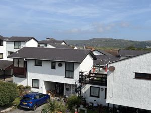 Photo 19- click for photo gallery